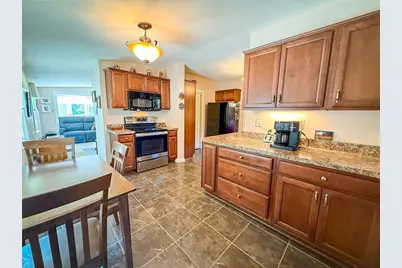 306 Beechwood Blvd, Center Township, PA 16001 - Photo 13