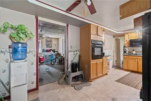 703 Indiana Ave, Monaca, PA 15061 - Photo 9
