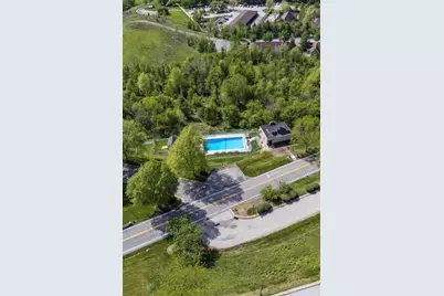 2673 Bingham Drive, Pittsburgh, PA 15241 - Photo 39
