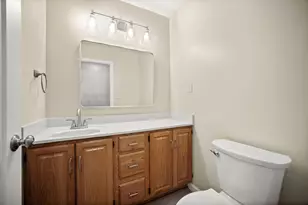 2673 Bingham Dr, Pittsburgh, PA 15241 - Photo 19