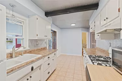 126 Allison Ave, Houston, PA 15342 - Photo 17