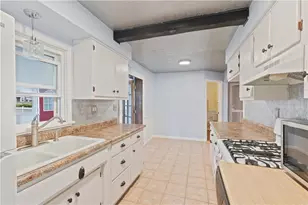 126 Allison Ave, Houston, PA 15342 - Photo 17