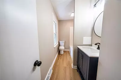 862 Connolly Ave, South Park, PA 15236 - Photo 13