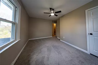 862 Connolly Ave, South Park, PA 15236 - Photo 15