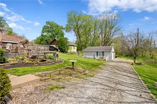 2724 Gould Dr, South Park, PA 15129 - Photo 27