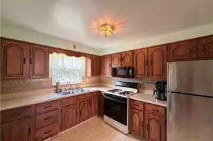 5118 Hill St, Union Township, PA 15332 - Photo 9