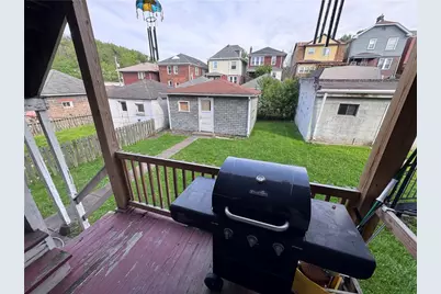17 Sumner Ave, Pittsburgh, PA 15221 - Photo 9