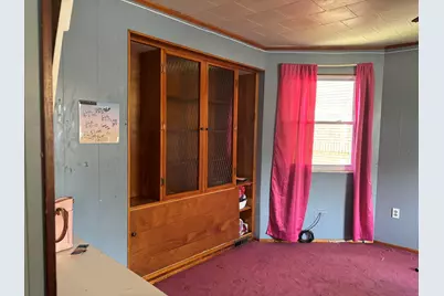 427 Agatha Street, Pitcairn, PA 15140 - Photo 11