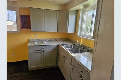 2012 8th Ave Rear, Beaver Falls, PA 15010 - Photo 5
