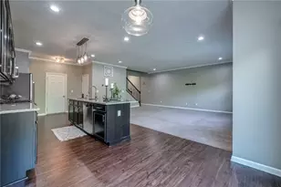 512 Isabella Ct, Moon/Crescent Twp, PA 15108 - Photo 7