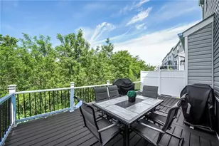 512 Isabella Ct, Moon/Crescent Twp, PA 15108 - Photo 25