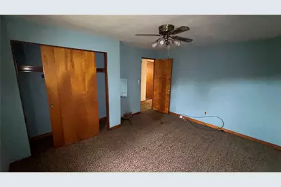 114 Spruce Dr, Pittsburgh, PA 15116 - Photo 19