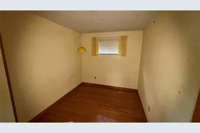 114 Spruce Dr, Pittsburgh, PA 15116 - Photo 9