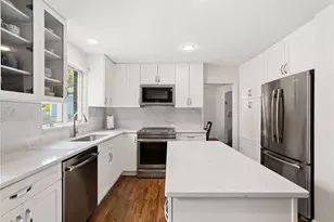 6411 Bartlett St, Pittsburgh, PA 15217 - Photo 13