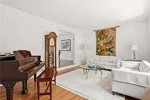 6411 Bartlett St, Pittsburgh, PA 15217 - Photo 9