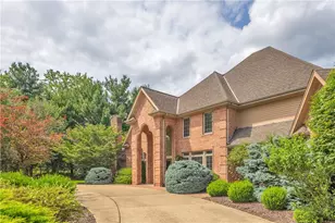 2133 Le Gran Dr, Hampton, PA 15044 - Photo 3