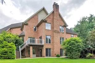 2133 Le Gran Dr, Hampton, PA 15044 - Photo 5