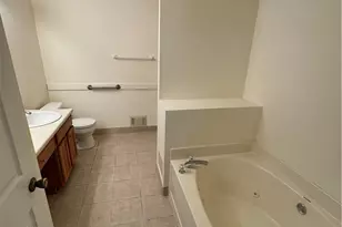 202 Parkview Dr, Pittsburgh, PA 15236 - Photo 7