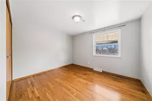 428 Crestview Dr, Pittsburgh, PA 15239 - Photo 27