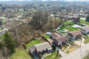 428 Crestview Dr, Pittsburgh, PA 15239 - Photo 3