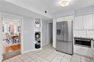 703 St James St, Pittsburgh, PA 15232 - Photo 17