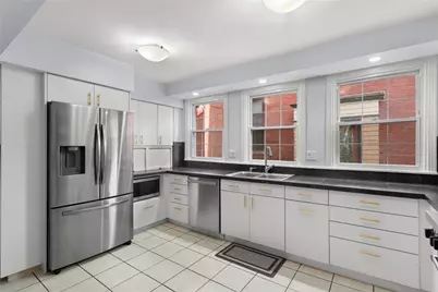 703 Saint James St, Pittsburgh, PA 15232 - Photo 15