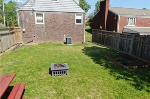1211 Greentree Rd, Green Tree, PA 15220 - Photo 11