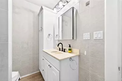 6678 Woodwell St, Pittsburgh, PA 15217 - Photo 19