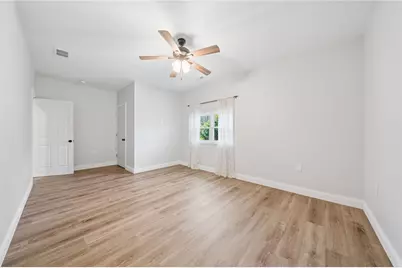 235 McDivitt Dr, Bell Township, PA 15681 - Photo 25