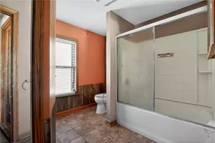 122 W Main St, Greenville Boro, PA 16125 - Photo 17