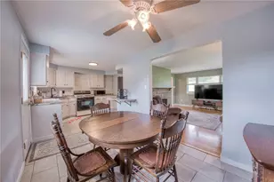 504 Rolling Green Dr, Bethel Park, PA 15102 - Photo 9