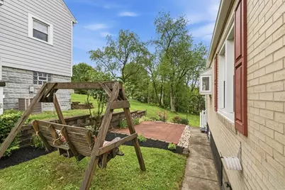 636 Corbin St, West Mifflin, PA 15122 - Photo 27