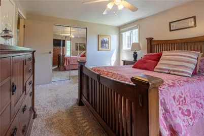 207 Manor Ct, Bethel Park, PA 15241 - Photo 19