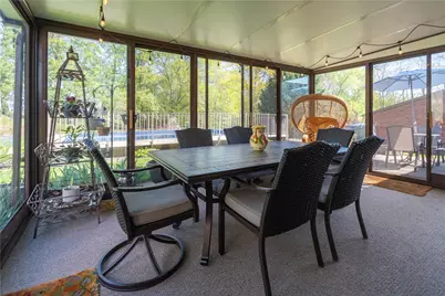 207 Manor Ct, Bethel Park, PA 15241 - Photo 35