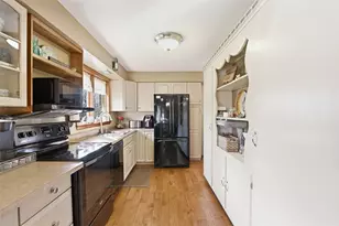 157 Broadbent Rd, Ohio Township, PA 15143 - Photo 11