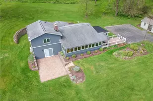 29 Hughey Ln, Robinson Twp, PA 15057 - Photo 41