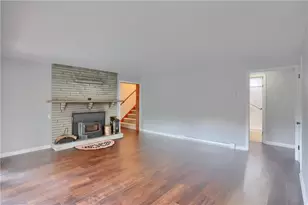 29 Hughey Ln, Robinson Twp, PA 15057 - Photo 9