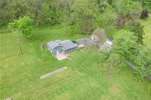 29 Hughey Ln, Robinson Twp, PA 15057 - Photo 43