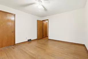 123 Wampum Rd, Big Beaver, PA 16157 - Photo 17
