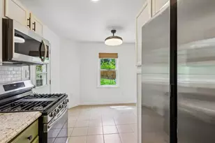 2321 Milford Dr, Bethel Park, PA 15102 - Photo 23