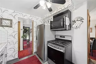 8008 Mark Dr, Verona, PA 15147 - Photo 9