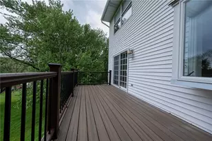 1342 Quail Run Cir, Bethel Park, PA 15102 - Photo 31