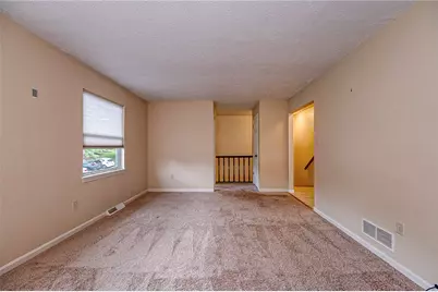 1342 Quail Run Cir, Bethel Park, PA 15102 - Photo 11