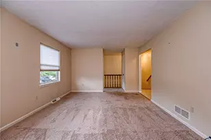 1342 Quail Run Cir, Bethel Park, PA 15102 - Photo 11