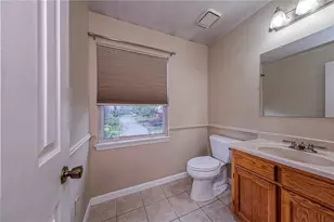 1342 Quail Run Cir, Bethel Park, PA 15102 - Photo 15