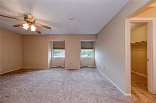 1342 Quail Run Cir, Bethel Park, PA 15102 - Photo 23