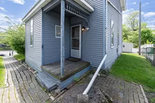 801 10th St, New Brighton, PA 15066 - Photo 9