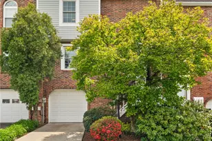 226 Carters Grove Dr, Richland, PA 15044 - Photo 1