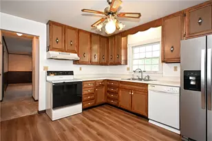 409 Todd Farm Rd, Rostraver, PA 15012 - Photo 9