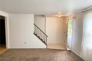 1003 Countryside Dr, Robinson Twp, PA 15136 - Photo 9